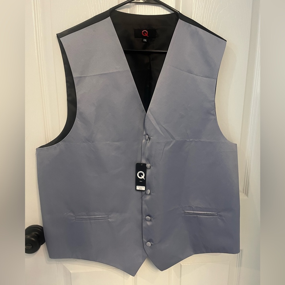 Brand Q Silver Tuxedo Vest NWT XXL
